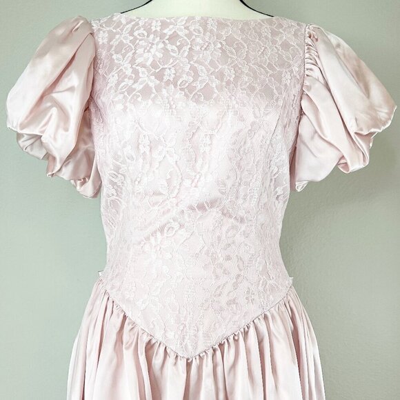 Vintage J.C. Penny Pink Lace & Satin Prom Formal Maxi Dress Puff Sleeves Size 11 - Picture 4 of 10